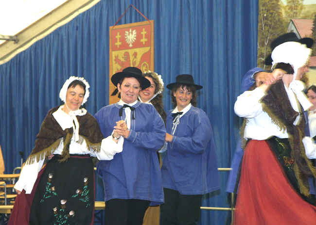 bertichamps_dorffest1.jpg (35303 Byte)