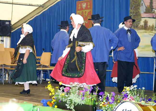 bertichamps_dorffest2.jpg (48434 Byte)