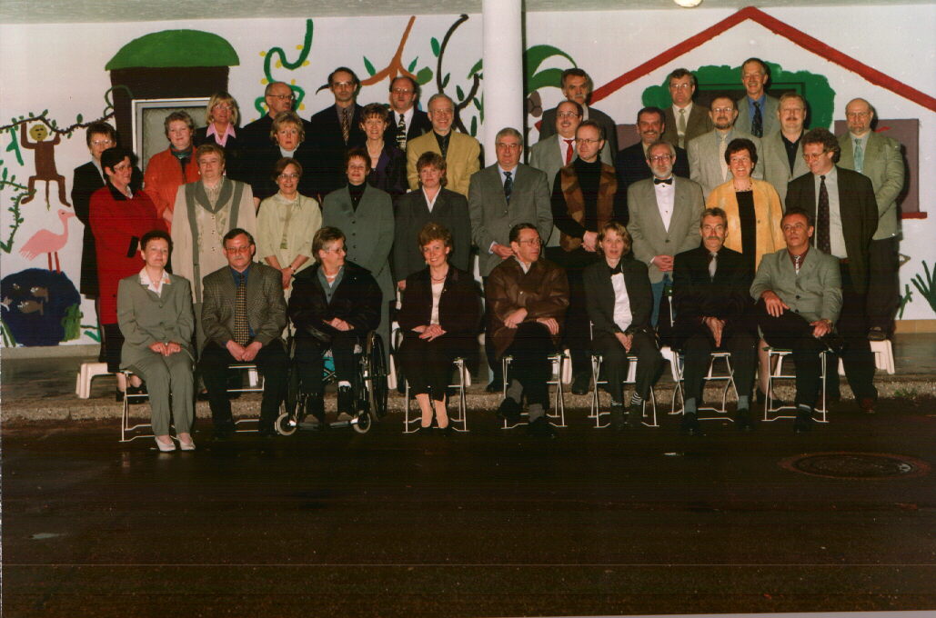 j1949-50-2000.jpg (136113 Byte)