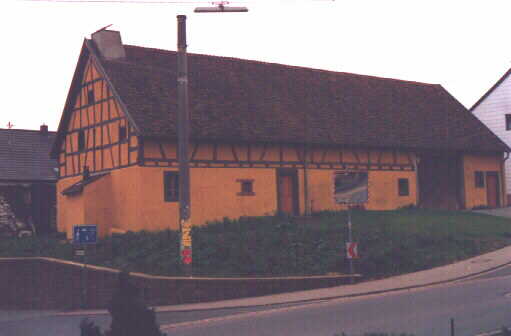 hihaus2.jpg (40616 Byte)