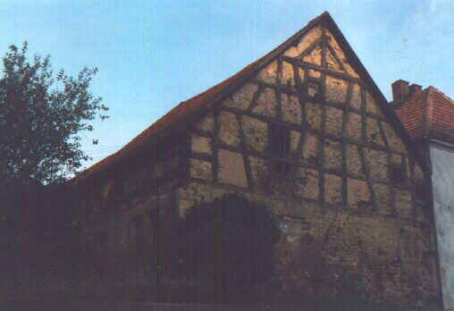 hihaus3.jpg (46775 Byte)